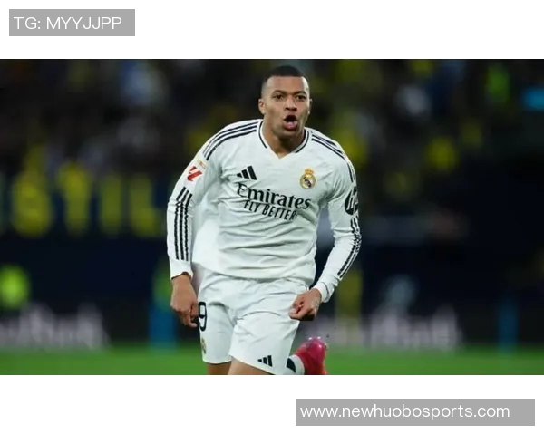 姆巴佩因脚踝不适提前归队将返回皇马进行详细检查